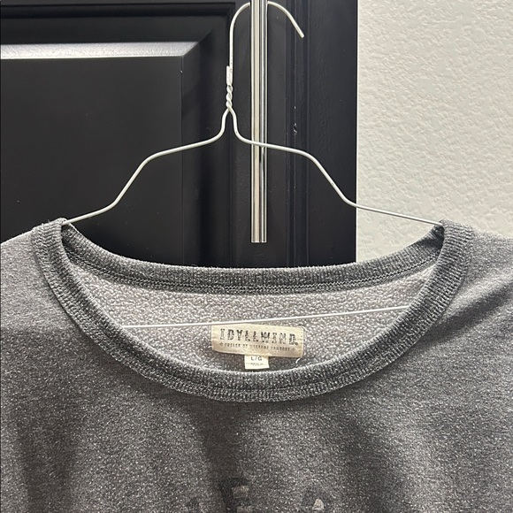 Idyllwind Charcoal Sweatshirt - Picture 7 of 7